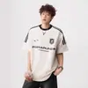 Camiseta de Manga Curta com Três Listras Estilo Streetwear Americano para Homens e Mulheres Verão 2026 Gola Redonda Solta Top Casual Esportivo Jovem