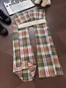 Calça casual de tricô xadrez arco-íris estilo americano para homens, calça longa de perna reta fina e solta para o verão com sensação relaxada, calça longa de perna larga