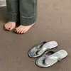 Chanclas de Gama Alta para Mujer, Calzado de Verano para Exteriores, Nuevos Estilos 2026 para Playa, para Combinar con Faldas, Sandalias Planas de Vacaciones