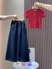 Conjunto de Primavera e Verão para Meninas 2025 Novo Estilo Moda Manga Curta Calças Retas de Primavera e Outono para Meninas Conjunto de Duas Peças para Meninas