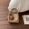Bolso Cubo de Alta Apariencia Elegante 2026, Bolso Cesta, Bolso de Mano Informal de Nicho Moda Coreana, Bolso Cruzado para Viajar al Trabajo