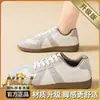 Zapatillas de entrenamiento alemanas para mujer 2026 primavera/verano nuevas transpirables blancas versátiles planas deportivas casuales para mujer D02