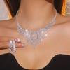 Popular Conjunto de Estilo Europeo y Americano de Amazon, Lujoso y Versátil, Conjunto de Joyería de Dos Piezas Nupcial con Collar y Aretes de Pedrería Brillante