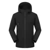 Jaqueta Softshell à Prova de Três Elementos Dupont Personalizada para Homens e Mulheres, Jaqueta Softshell Impermeável para Exterior de Primavera e Outono para Casais