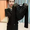 Top de Moda con Tachuelas y Pedrería, Nuevo Estilo Otoño e Invierno, Forro Polar, Cálido, Camisa de Manga Larga con Cuello en V de Terciopelo para Bebé, Hombros Descubiertos