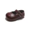 Zapatos de piel para niños 2026 modelo primavera y otoño para niñas, mocasines de velcro de suela suave, zapatos poco profundos de princesa para niñas pequeñas