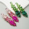 Europa y Estados Unidos nueva moda exagerados aretes de aleación con diamantes de colores para mujer largos de borla multicapa joyería para la oreja al por mayor suministro transfronterizo