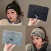 Faixa de Cabeça de Tricô para Esportes de Inverno 2025 Novo Estilo Protetor de Testa Faixa Quente Faixa de Cabelo Lenço de Cabeça Feminino de Aba Larga para Proteger do Frio