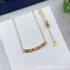 Colgante de Cara Sonriente Muy Retro Collar de Ola de Moda Diseño de Lujo Ligero de Gama Alta Cadena para Clavícula Temperamento Tendencia Ins