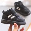 Zapatos de algodón para niños, otoño e invierno, nuevas botas de algodón para niños, zapatillas de bebé con fondo suave y forro polar, botas de nieve para niñas
