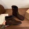 Primer Encuentro Ji Estilo Británico Retro Hebilla Botas tipo Dr. Martens Mujer Otoño/Invierno 2025 Nuevo Sentido de Diseño de Nicho Punta Falsa Dividida Adelgazantes