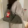 Bolso de Hombro Minimalista de Moda de Gran Capacidad para Mujer, Nuevo Popular 2026 Textura Retro Bolso Tote de Hombro de Moda