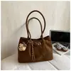 Moda transfronteriza retro bolsa grande para mujer nueva elegante cepillada bolsa de mano para el día a día gran capacidad al hombro bandolera individual de moda