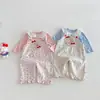 [No hay devoluciones ni cambios] Peto Floral para Niñas Estilo Nuevo Primavera 2026 Pantalones de Bebé con Estilo Bordado de Corazón Diseño de Dibujos Animados