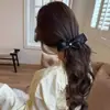 Presilha banana plissada de chifon, presilha vertical, presilha de garra de verão de alta qualidade, presilha para rabo de cavalo na nuca, presilha de cabelo elegante e delicada
