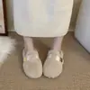 Pantuflas peludas cálidas Baotou 2026 para mujer, de meter, medias pantuflas de otoño e invierno para uso exterior, nuevas pantuflas de algodón de moda