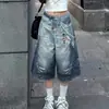 Shorts de mezclilla anchos de tiro alto para mujer, estilo retro americano, estampado completo con adornos, diseño de verano, corte recto, ajuste holgado, de tres cuartos
