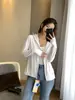 Roupa de Proteção Solar de Seda de Gelo para Verão 2024 para Mulheres Manga Longa Roupa de Proteção Solar UPF50+ Jaqueta Elástica Respirável Anti-UV para Mulheres
