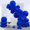 Set de Globos con Arco para Fiesta - 149 piezas, incluyendo tamaños de 18 pulgadas, 12 pulgadas, 10 pulgadas y 5 pulgadas. El diseño de guirnalda de globos fácil de instalar realza la atmósfera de la fiesta y es adecuado para varios tamaños de decoraciones de globos para graduaciones, bautizos de bebés, revelaciones de género y fiestas de cumpleaños.