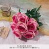 Ramo Búlgaro Falso de 9 Cabezas Simulado Flor de Seda Flor Artificial de Plástico Decoración de Sala de Estar de Alta Gama Flor de Boda Producto Terminado