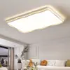 Lâmpada principal da sala de estar atmosfera moderna simples 2025 novo estilo creme lâmpada de teto para quarto iluminação Zhongshan