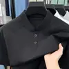 Camiseta de Verão Nova Estilo Transfronteiriça com Gola Alta e Manga Curta para Homens, Camiseta de Manga Meia-Manga Lisa na Moda e Estilosa, Roupas Masculinas de Luxo Leve