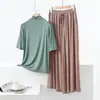 Conjunto de pijama fino de seda gelada para o verão, com calça comprida de manga curta, para usar em casa ou fora, com gola alta e manga meia-manga, para mulheres.