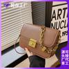 Bolsa pequena simples de outono e inverno de alta qualidade, bolsa feminina 2022, nova bolsa mensageiro fashion estilo coreano, bolsa quadrada pequena retrô fresca