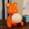 Ornamento de urso violento para mesa de casa novo de fábrica segurando lâmpada Decorações simples europeias para sala de estar Artesanato presentes