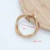 Collar de Cáñamo Trenzado Multicapa Resistente Europeo y Americano Estilo Minimalista Versátil Gargantilla Collar con Diseño Metálico Accesorio para Mujer