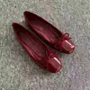 Zapatos planos franceses estilo hada con acabado brillante, zapatos de mujer, nueva colección de otoño 2026, zapatos de noche con lazo rojo para mujer