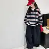 Traje de Raya Ancha con Cuello Alto para Niñas Ropa de Otoño 2026 Nuevo Estilo Sudadera con Medio Cremallera y Pantalones de Pierna Ancha Set de Dos Piezas para Niños Medianos y Grandes