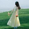 Vestido de Verão 2026 Novo Estilo Hepburn Francês Cor Sólida com Alças Finas na Cor Amarelo Ganso, Vestido Longo para Férias Casuais, Efeito Emagrecedor