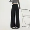 Foto real de calças femininas de outono e inverno novas, de cintura alta, perna reta, com caimento solto, corte relaxado, forradas de cashmere, perna larga, na cor café veludo nuvem