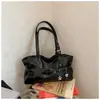 Bolso Tote de Gran Capacidad a la Moda para Mujer 2026 Otoño Nuevo Casual Retro Bolso de Hombro Único para Viajes Diarios Bolso de Mano Cruzado