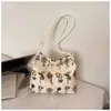 Bolsa Estilo Fresco e Doce 2026, Moda de Luxo Leve Tendência Ins para Mulheres, Sensação Elegante e de Alto Padrão, Ombro Único Transversal