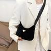 Bolso de axila para mujer 2025 Nuevo estilo Popular de este año Bolso pequeño cuadrado de pana Bolso bandolera Bolso de hombro tipo tote popular para el trabajo