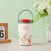Nova Caneca de Café com Revestimento Cerâmico Copo Térmico de Aço Inoxidável Conveniente para Transportar com Alça Copo de Água com Canudo para Homens e Mulheres Venda por Atacado