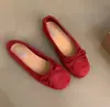Nuevos zapatos planos plateados estilo chino, suaves zapatos rojos sencillos, Mary Janes, ballet, suela blanda, estilo caramelo pequeño Chanel, zapatos de mujer, otoño, francés