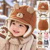 Touca de inverno para bebê, espessa para aquecimento, forrada com fleece, à prova de vento, com proteção para as orelhas, design fofo de desenho animado, touca de bebê felpuda