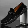 Comércio exterior tamanho grande casual respirável camada superior couro de porco sola macia sapatos feitos à mão