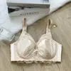 Sujetador de encaje sin costuras estilo francés para mujer, con un suave aro, relleno fino, soporte lateral y un diseño cómodo y ajustable para minimizar la apariencia de un busto grande.