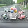Decoraciones Creativas de Alta Gama Seleccionadas Cuidadosamente para el Interior del Coche con un Modelo de Diosa Ciervo Pequeño para el Tablero