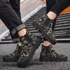 Novos sapatos masculinos transfronteiriços, sapatos casuais slip-on de malha camuflada fly-knit, verde militar, sola antiderrapante, sapatos de tecido respirável