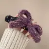 Bonito pasador de lazo de color contrastante para la parte trasera de la cabeza de mujer, diseño de nicho, pinza de pico de pato, pasador de nuevo estilo 2025