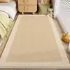 Alfombra de mesita de noche para dormitorio estilo simple alfombra para pies de sofá y mesa de centro de sala de estar alfombra antideslizante resistente a la suciedad alfombra de tira larga imitación cachemira