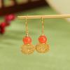 Pendientes Yuebao de plata de ley S925 bañados en oro con diseño de calabaza Fulu de estilo nacional rojo agua y rojo del sur, con ganchos huecos para las orejas.