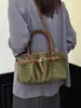 Bolso de axila estilo retro casual para mujer, nuevo modelo 2025, bolso tote de gamuza de gran capacidad, bolso de hombro simple para el día a día
