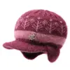 Gorro de punto forrado de forro polar a prueba de viento y resistente al frío para otoño e invierno, diseñado para proteger las orejas, para madres de mediana edad y mayores
