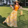 Meia-saia Floral Amarelo Dopamina, Estilo Coreano de Verão, Color Blocking Fresco, Cintura Alta, Emagrecedora, Saia Evasê com Amarração para Férias para Mulheres